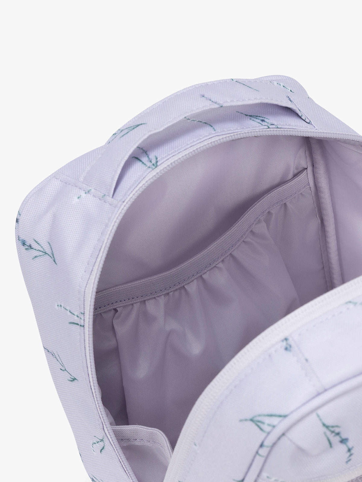 Pockets of CALPAK Everything Cube in light purple with lavender flower print ; ACE2401-LAVENDER-BLOOM
