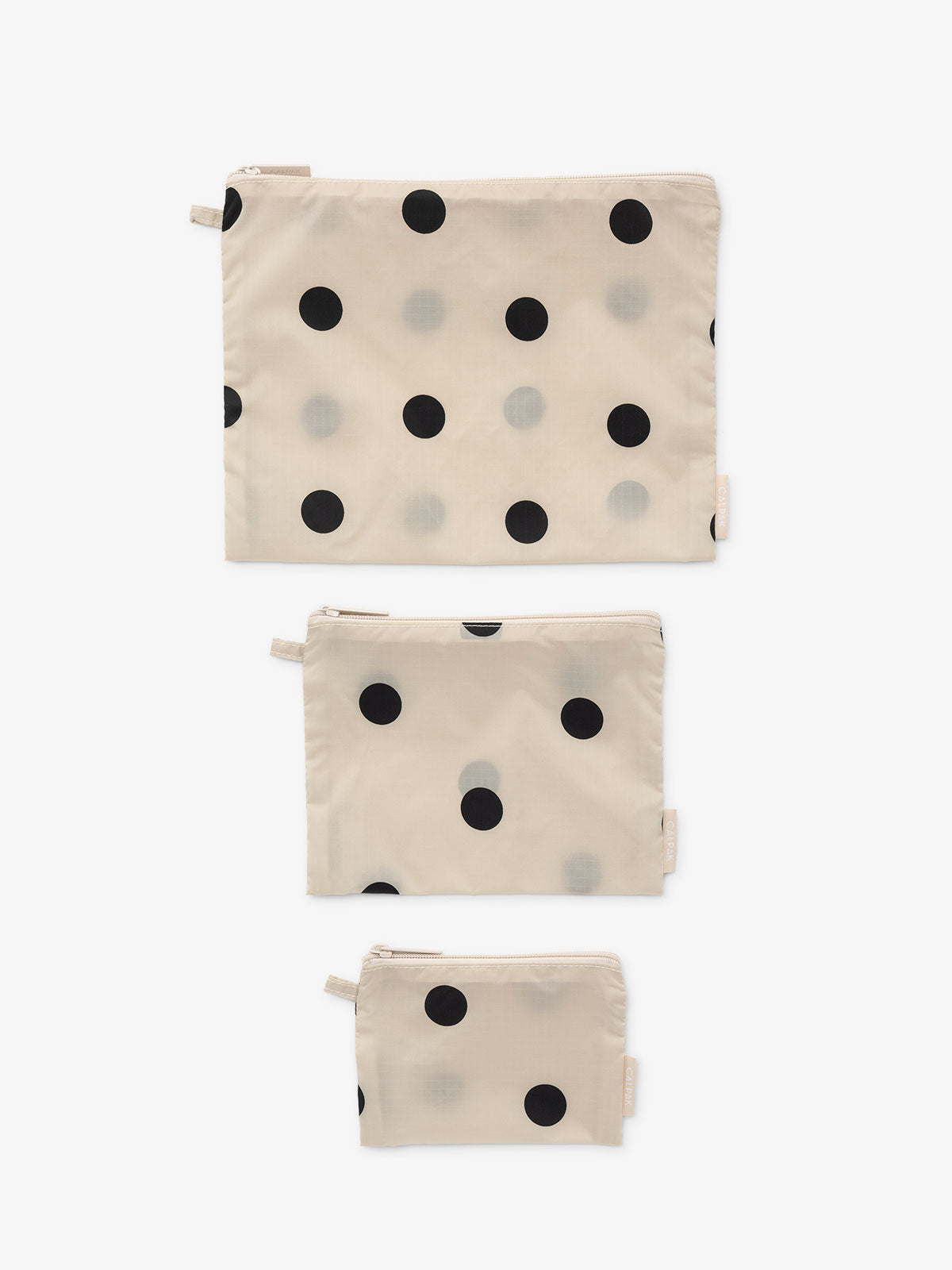 CALPAK Set of small bags for storage and travel in polka-dot; KZB2001-POLKA-DOT