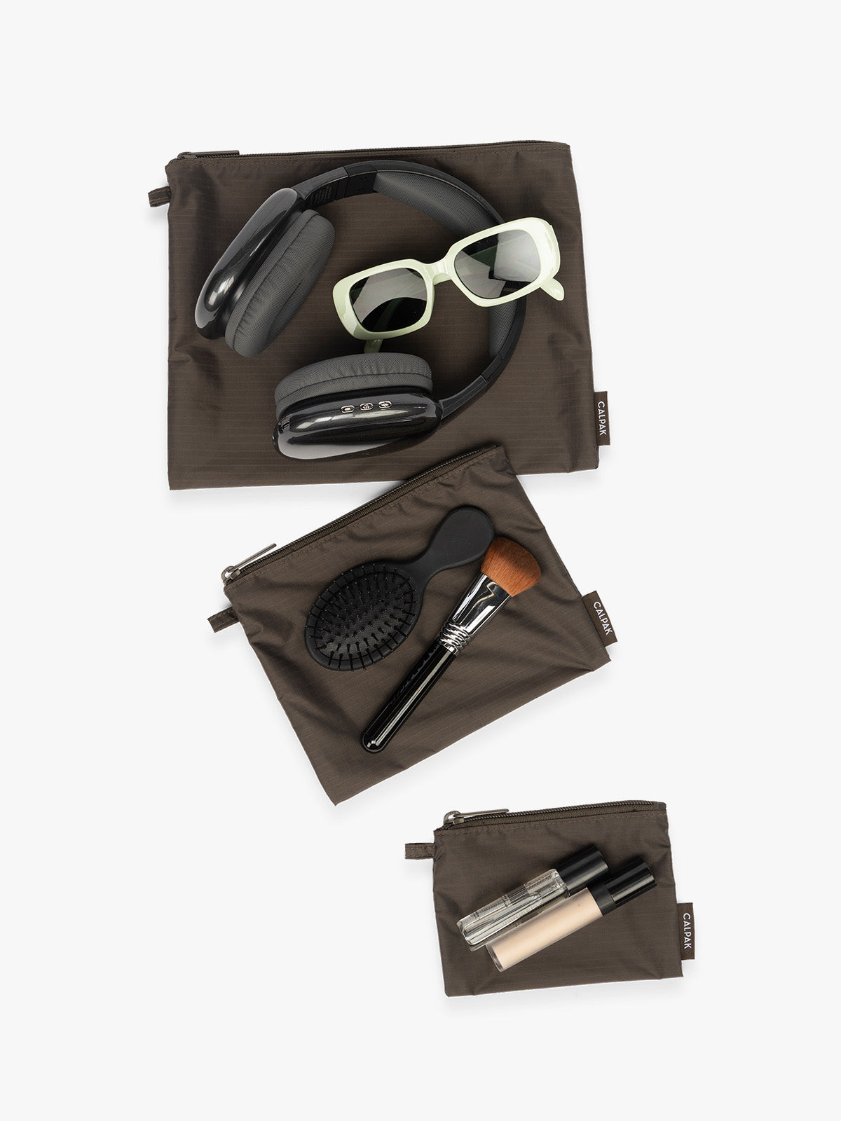 Items that can fit into CALPAK Compakt ZIppered Pouch Set in brown Mushroom; KZB2001-MUSHROOM