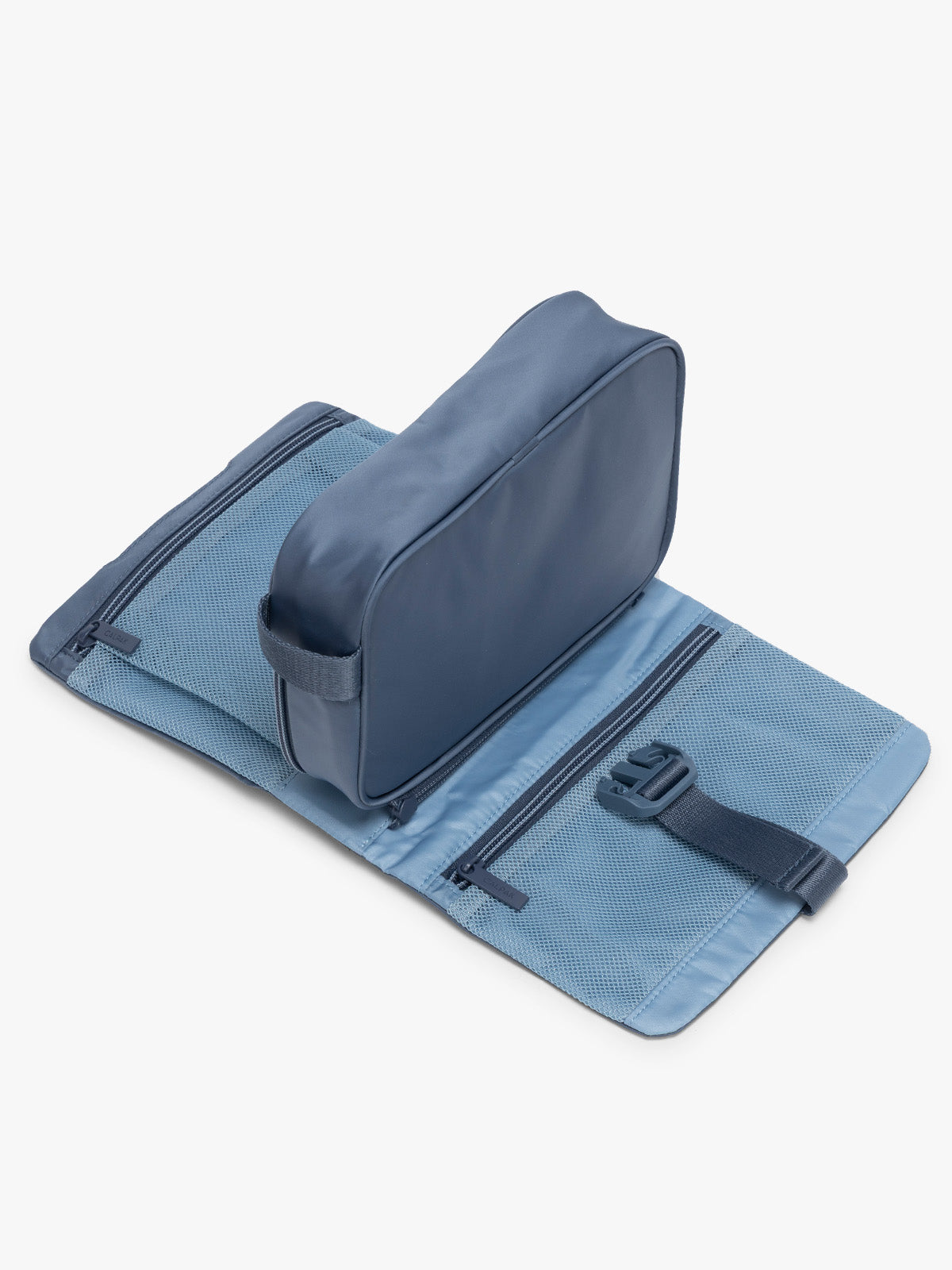 Opened CALPAK Fit Hanging Dopp Kit in blue Indigo ; TFH2401-INDIGO